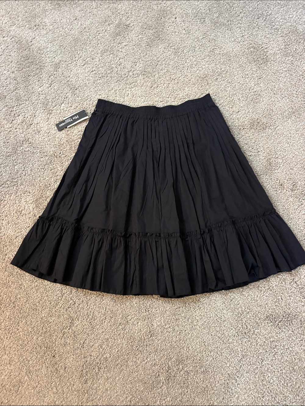 NWT Black Tiered Ruffle Midi Skirt- P/S - Picture 2 of 3